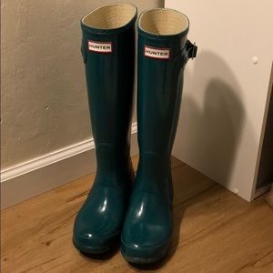 teal green hunter boots